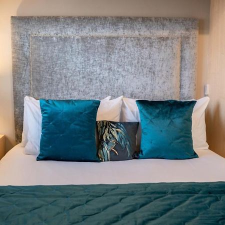 Perfectly Located Central Chester Town House -2Br מראה חיצוני תמונה
