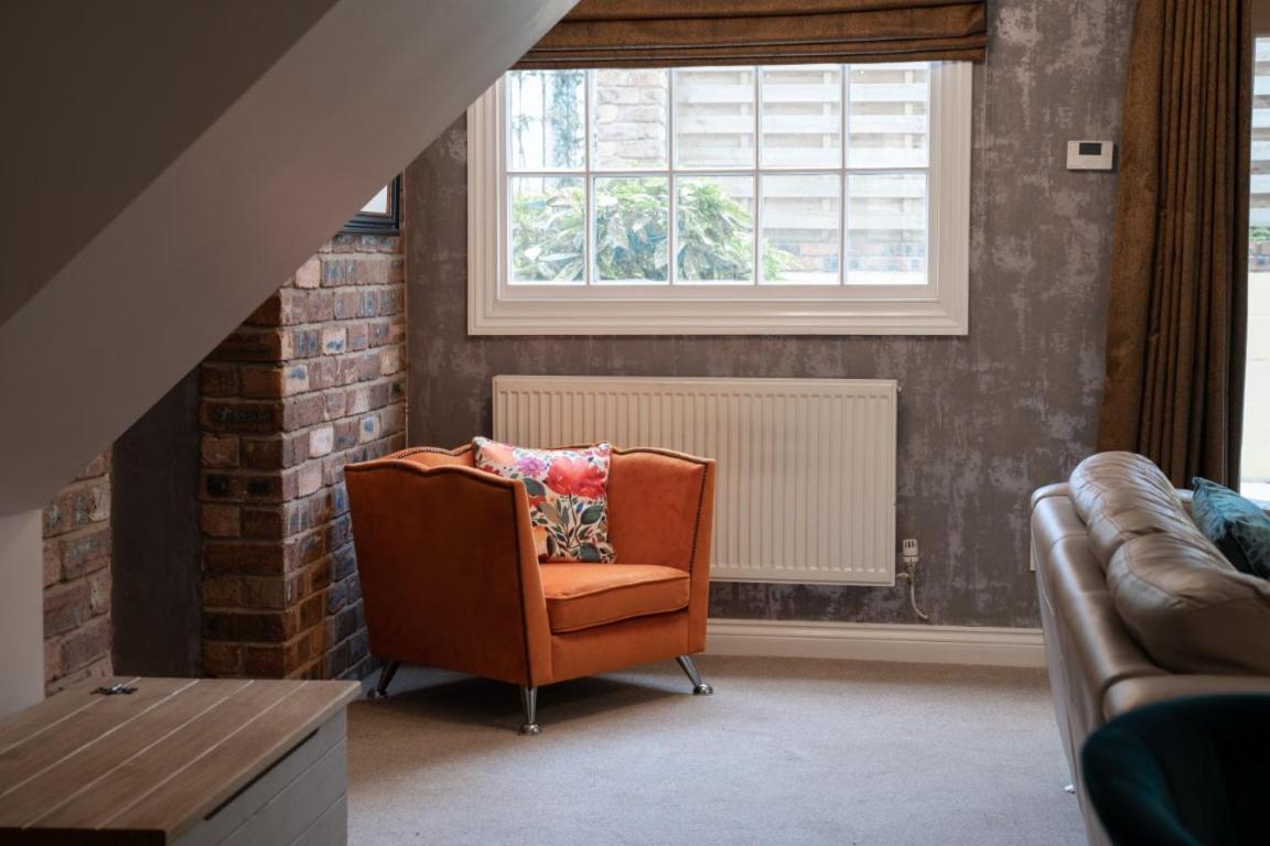 הוילה Perfectly Located Central Chester Town House -2Br מראה חיצוני תמונה