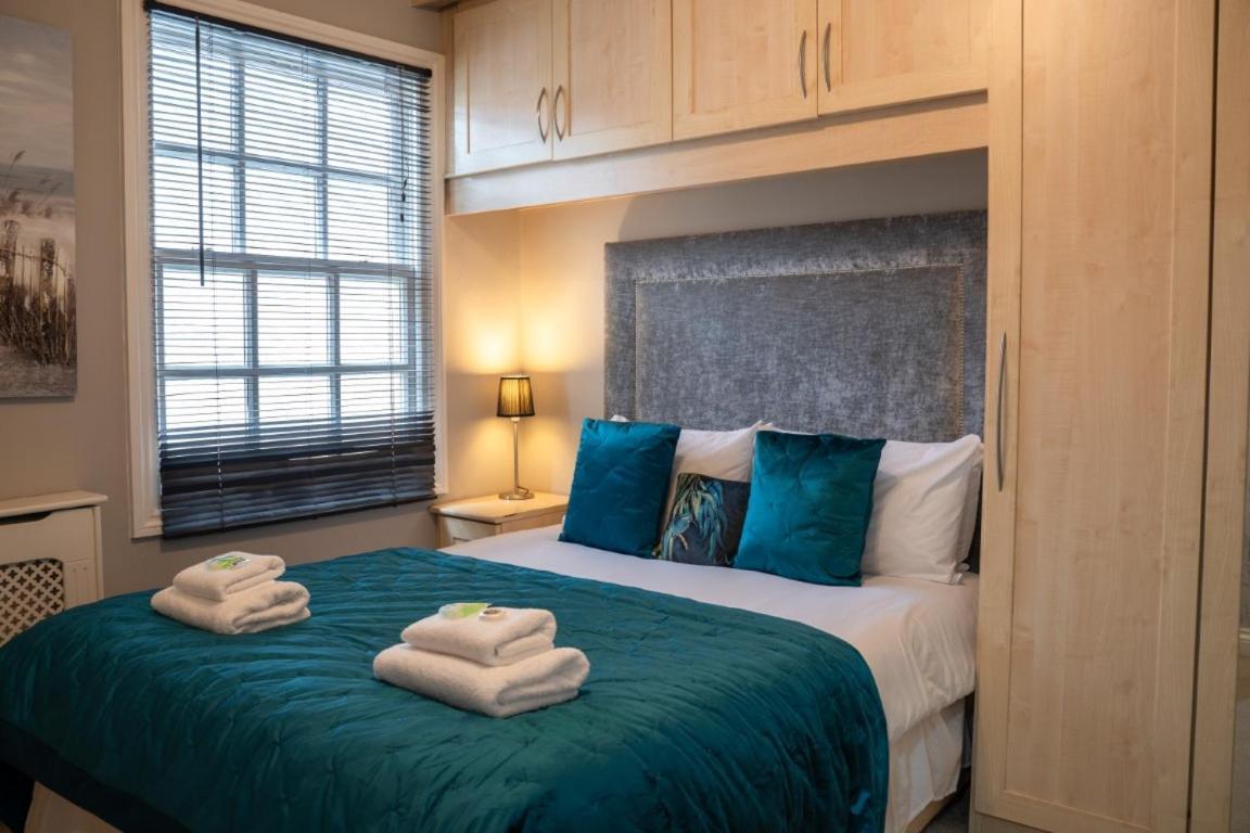 Perfectly Located Central Chester Town House -2Br מראה חיצוני תמונה